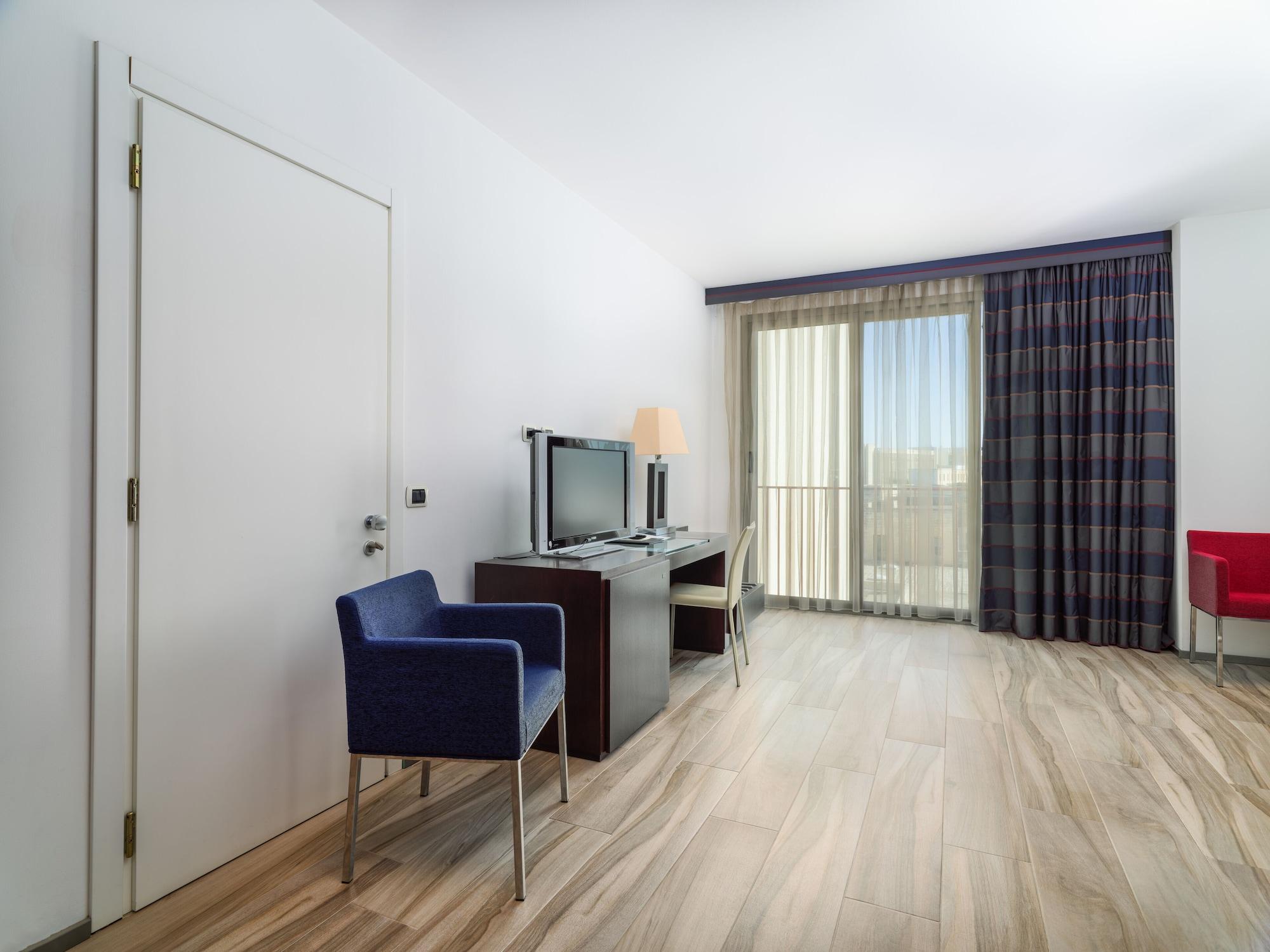 Grand Hotel Tiziano E Dei Congressi Lecce Esterno foto